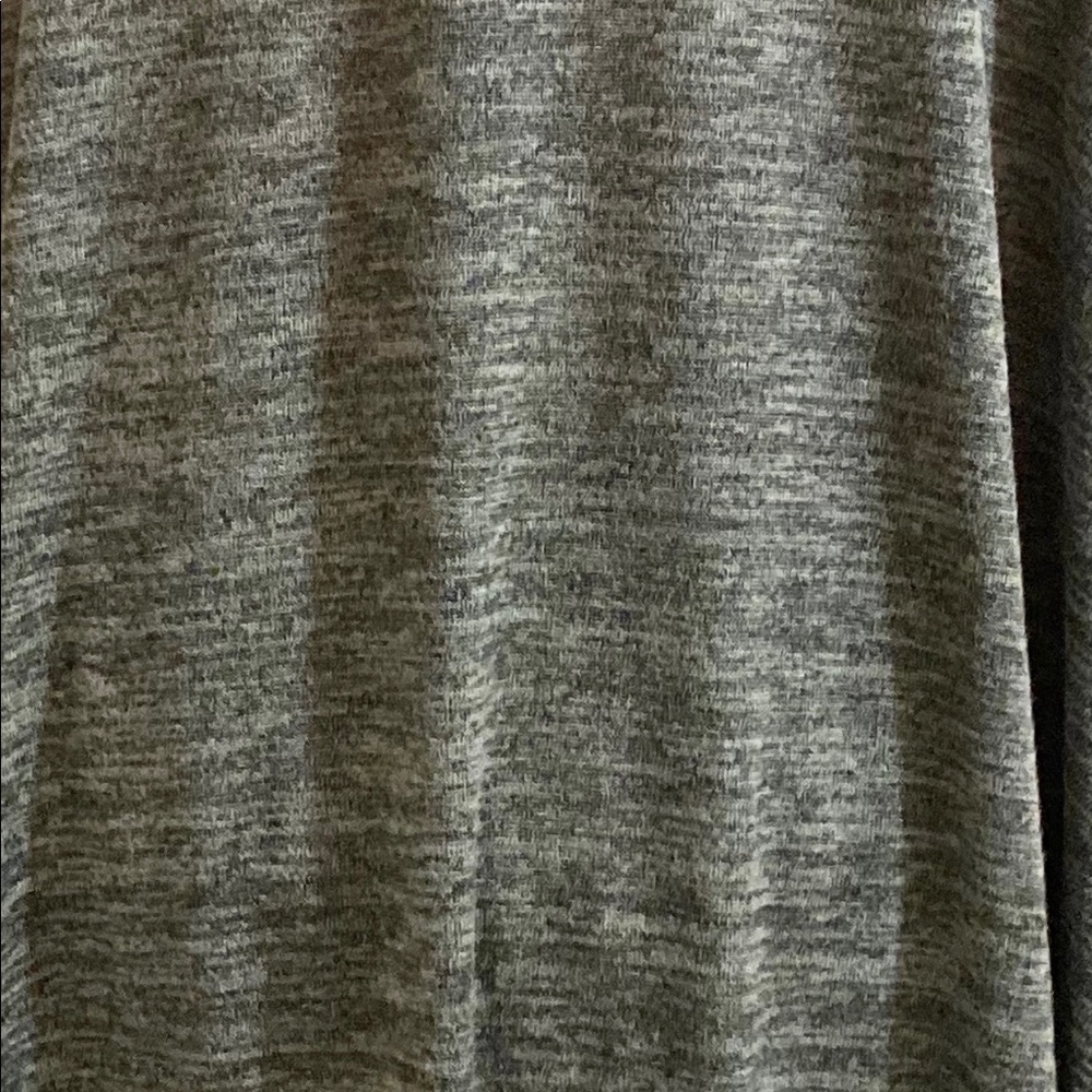 LulaRoe Sarah - Picture 3 of 3